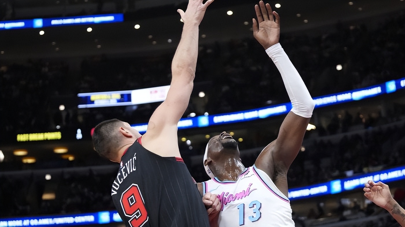 开云体育在线-关于爵士翻盘公牛，阿德巴约爆发神勇的信息